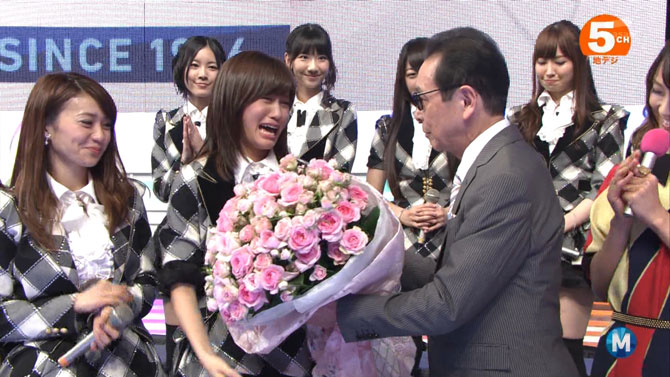 Adiós en «Music Station», Maeda en el metro y PV de «Yume no Kawa»