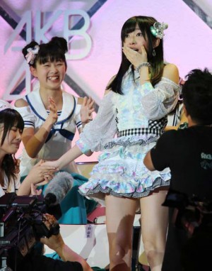 El año pasado Rino Sashihara de HKT48 ganó la elección senbatsu