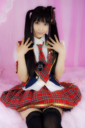 «Dobles» de AKB48 y HKT48 estrena programa de Televisión